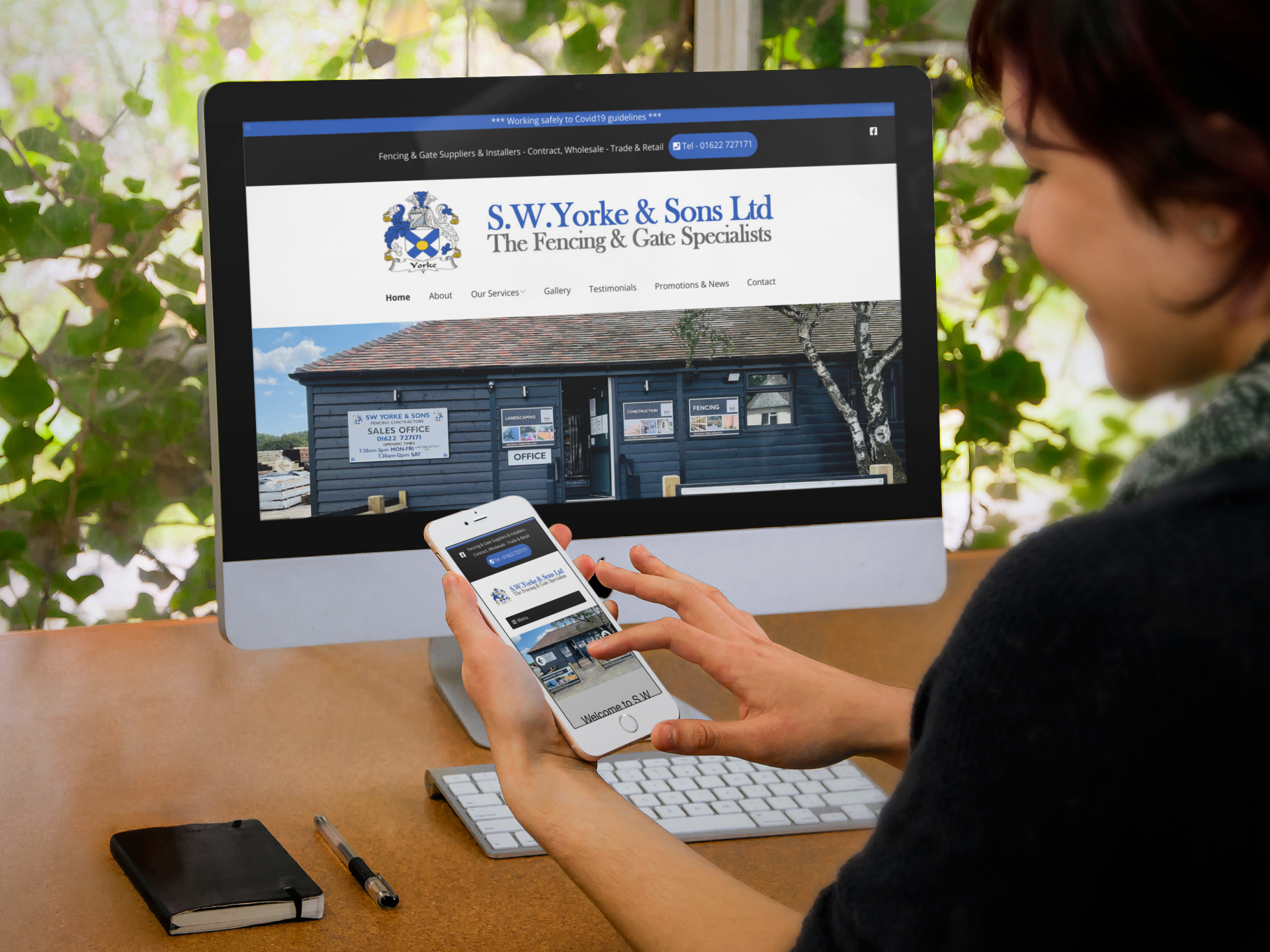 girl-using-iphone-6-and-imac-at-office Imac web design